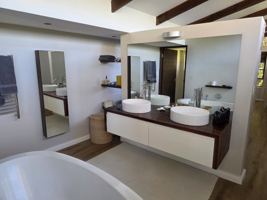 To Let 3 Bedroom Property for Rent in Longkloof Western Cape